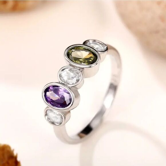Amethyst & Peridot Oval Silver Plated Ring - Picture 7 of 10